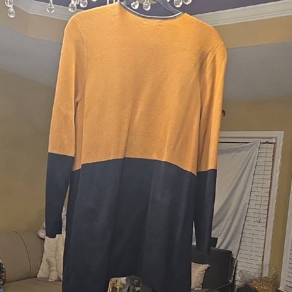 Charter Club Tan and Black Open Front Cardigan - Picture 4 of 11